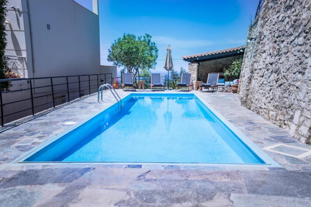 Villa Ventus, 40Sqm Private Pool & Hot Tub! Roussospition ภายนอก รูปภาพ